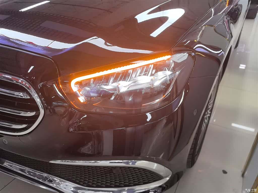 Mercedes-Benz E-Class, 2023 24