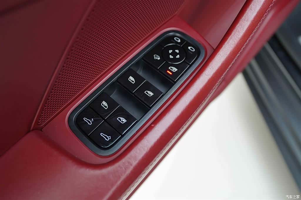 Porsche Panamera, 2019 3