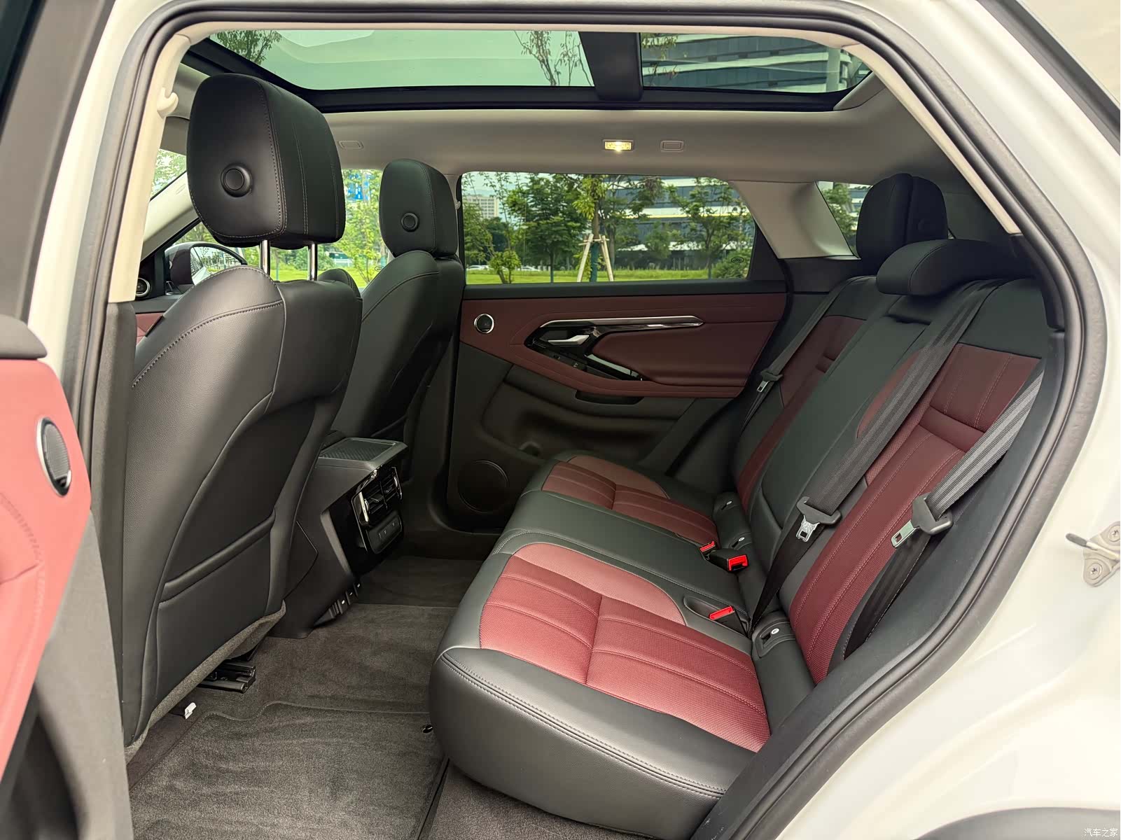 Land Rover Range Rover, 2023 11