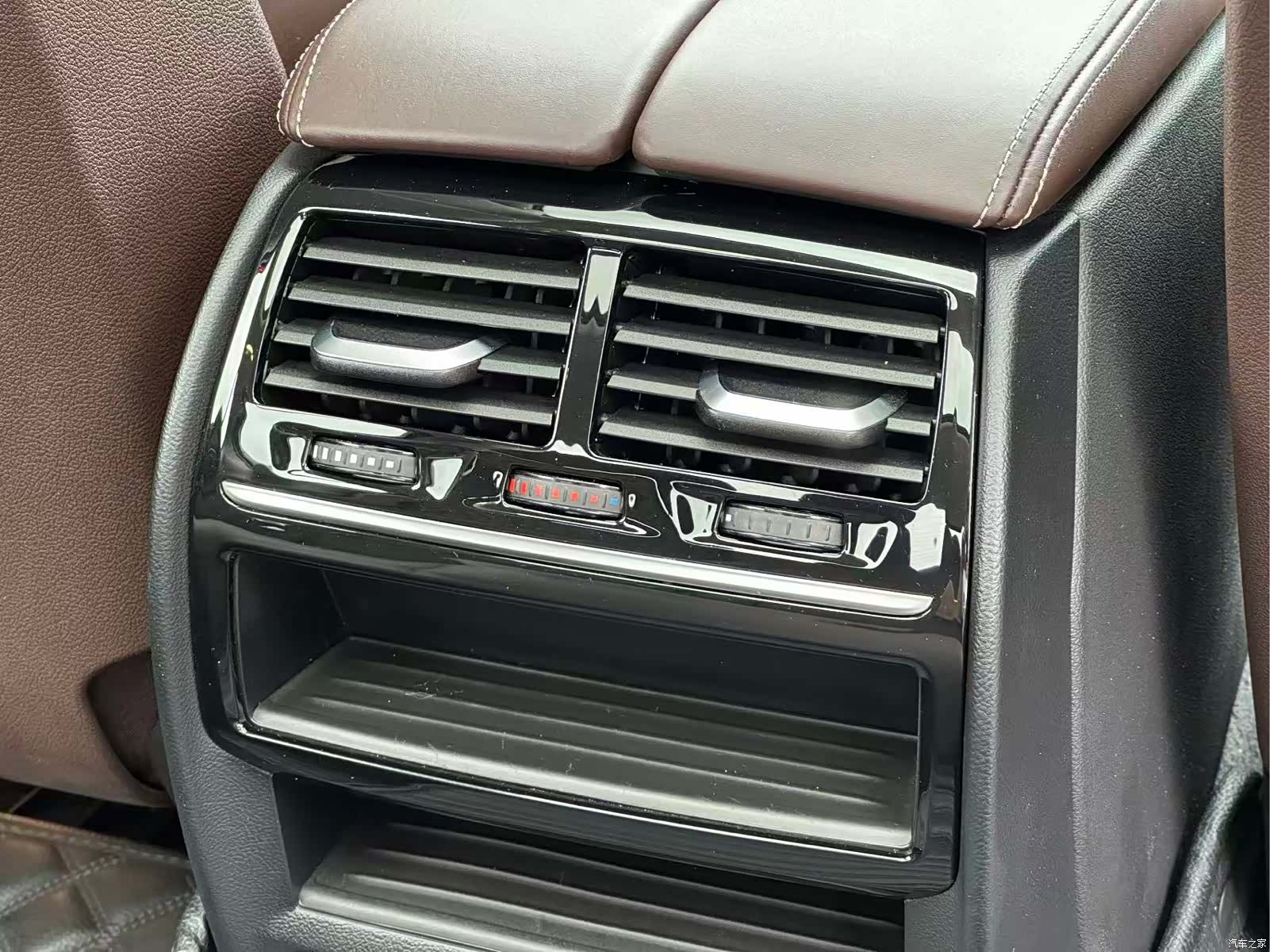 BMW 5 Series, 2020 13