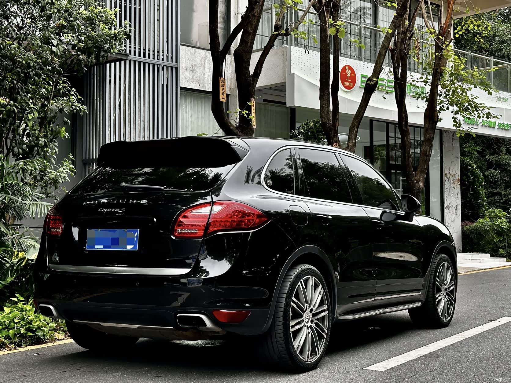 Porsche Cayenne, 2011 6