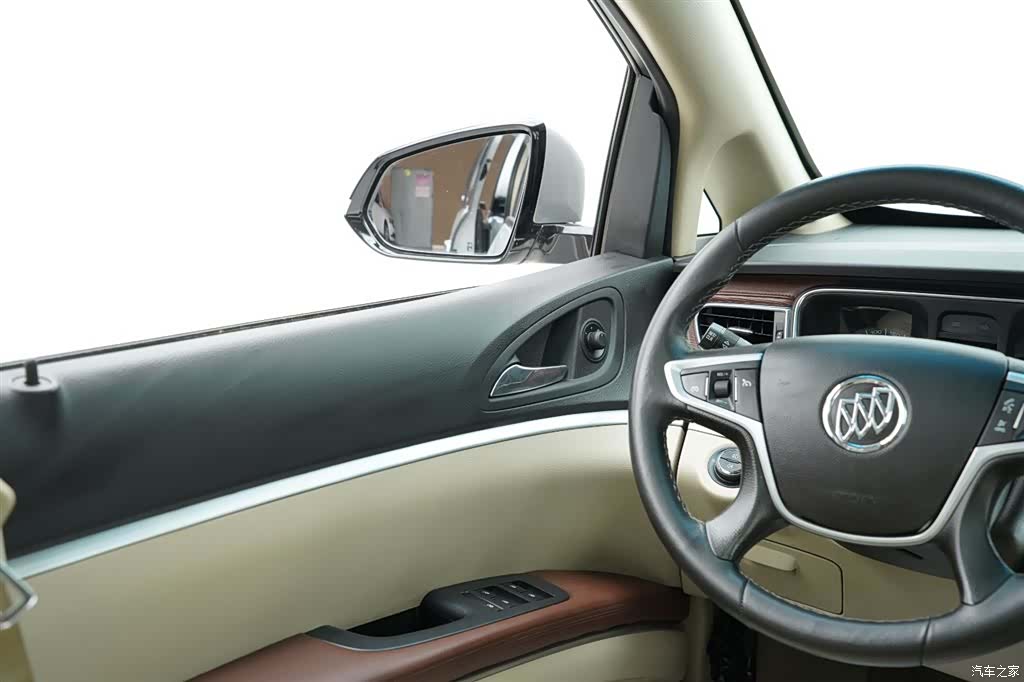 Buick GL8, 2014 14