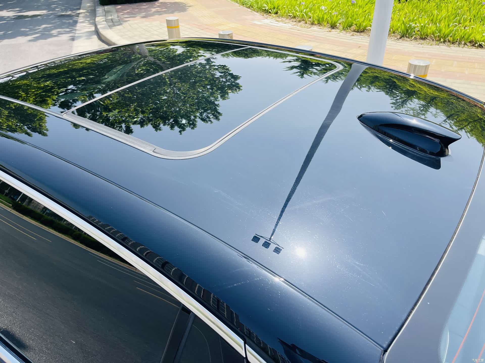 Hongqi H5, 2023 16