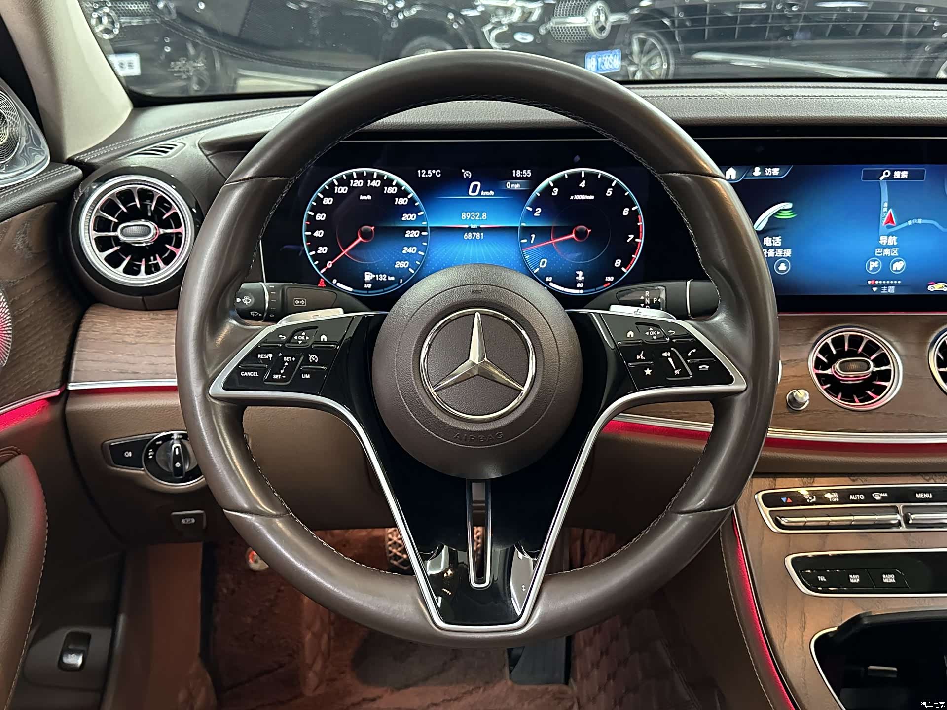 Mercedes-Benz E-Class, 2022 18