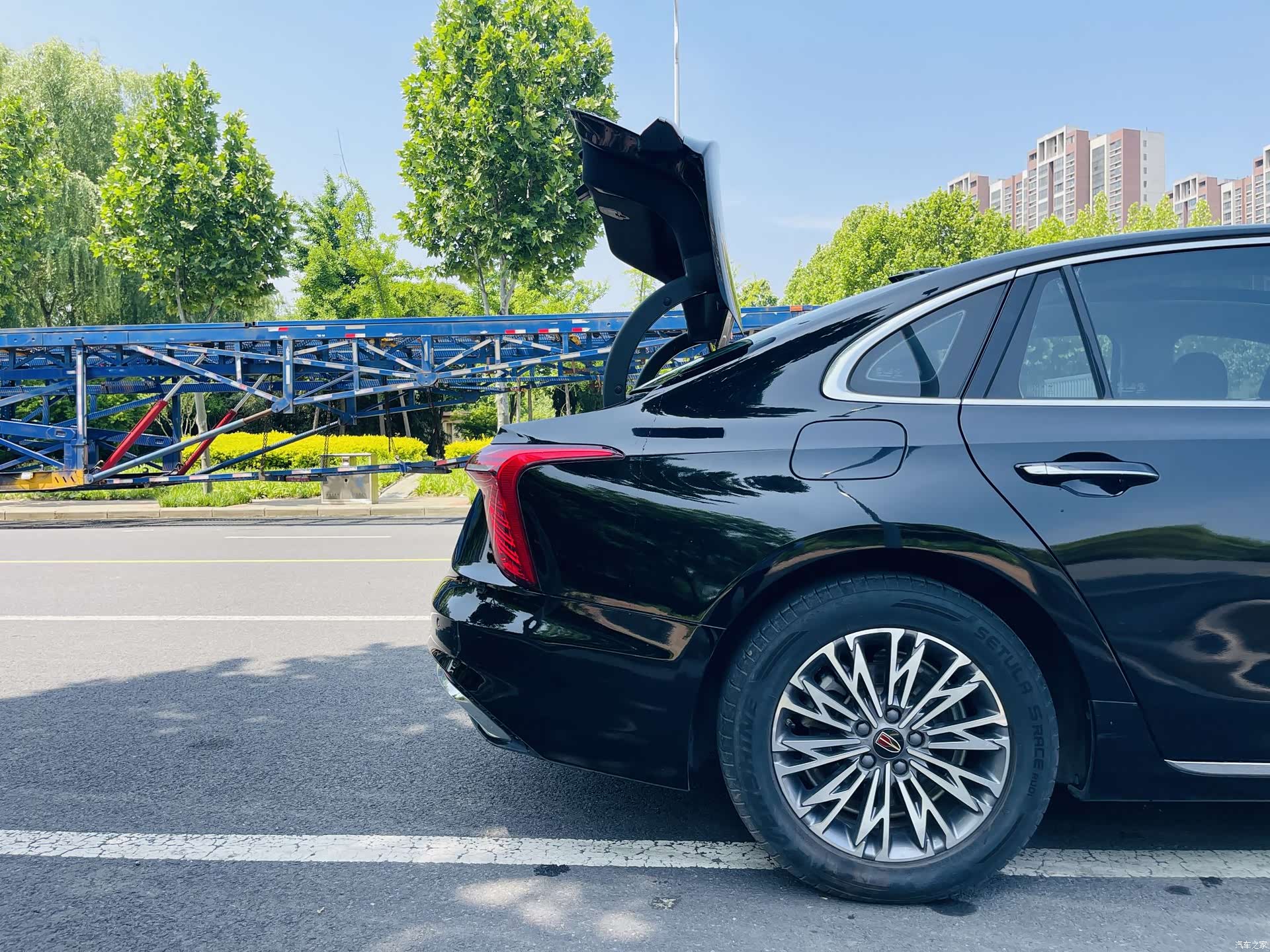Hongqi H5, 2023 28