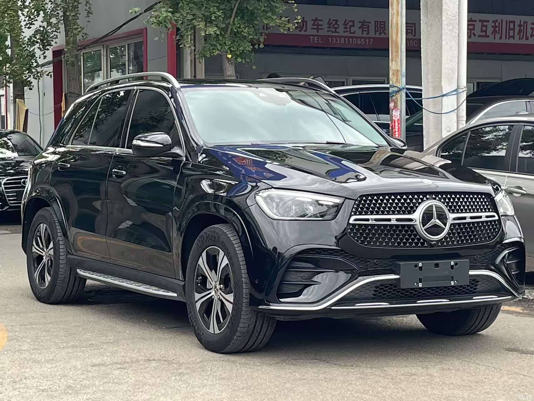 Mercedes-Benz GLE, 2023 все фото
