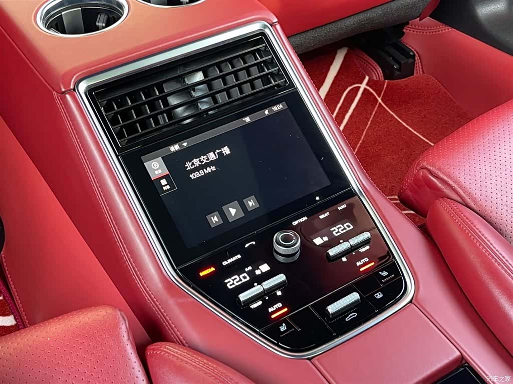 Porsche Panamera, 2021 13