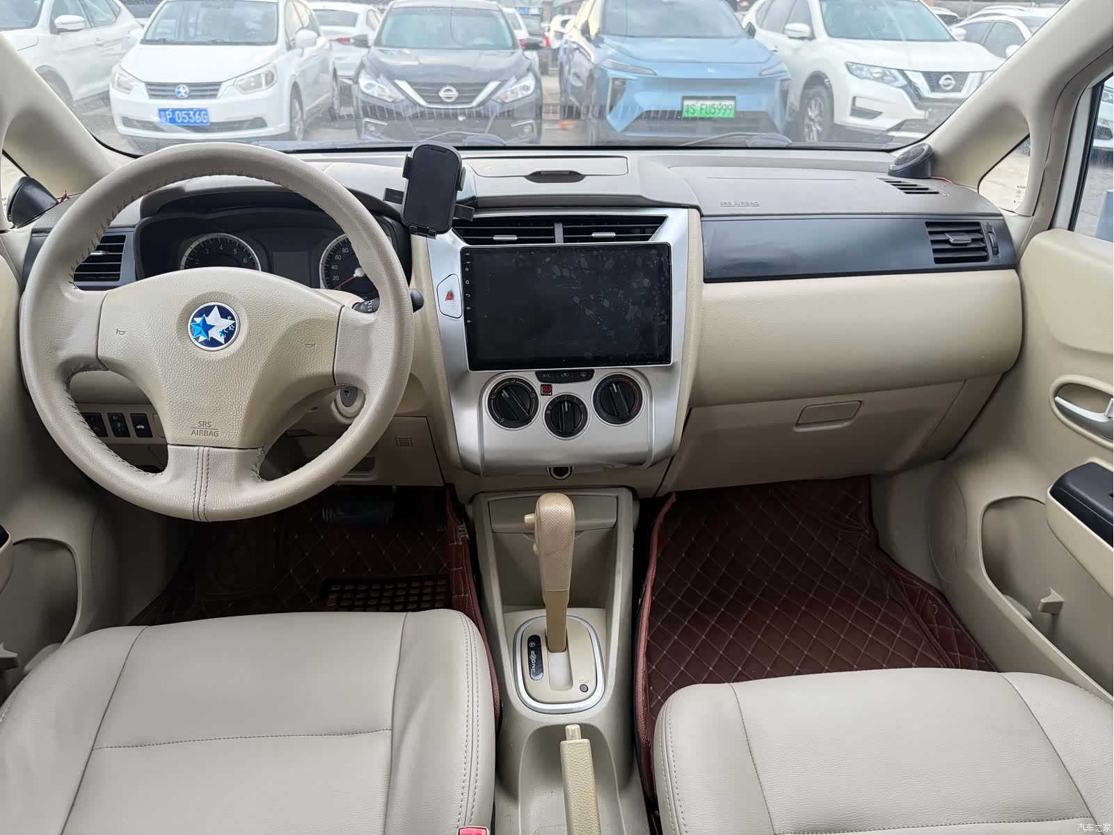 Nissan D50, 2015 7