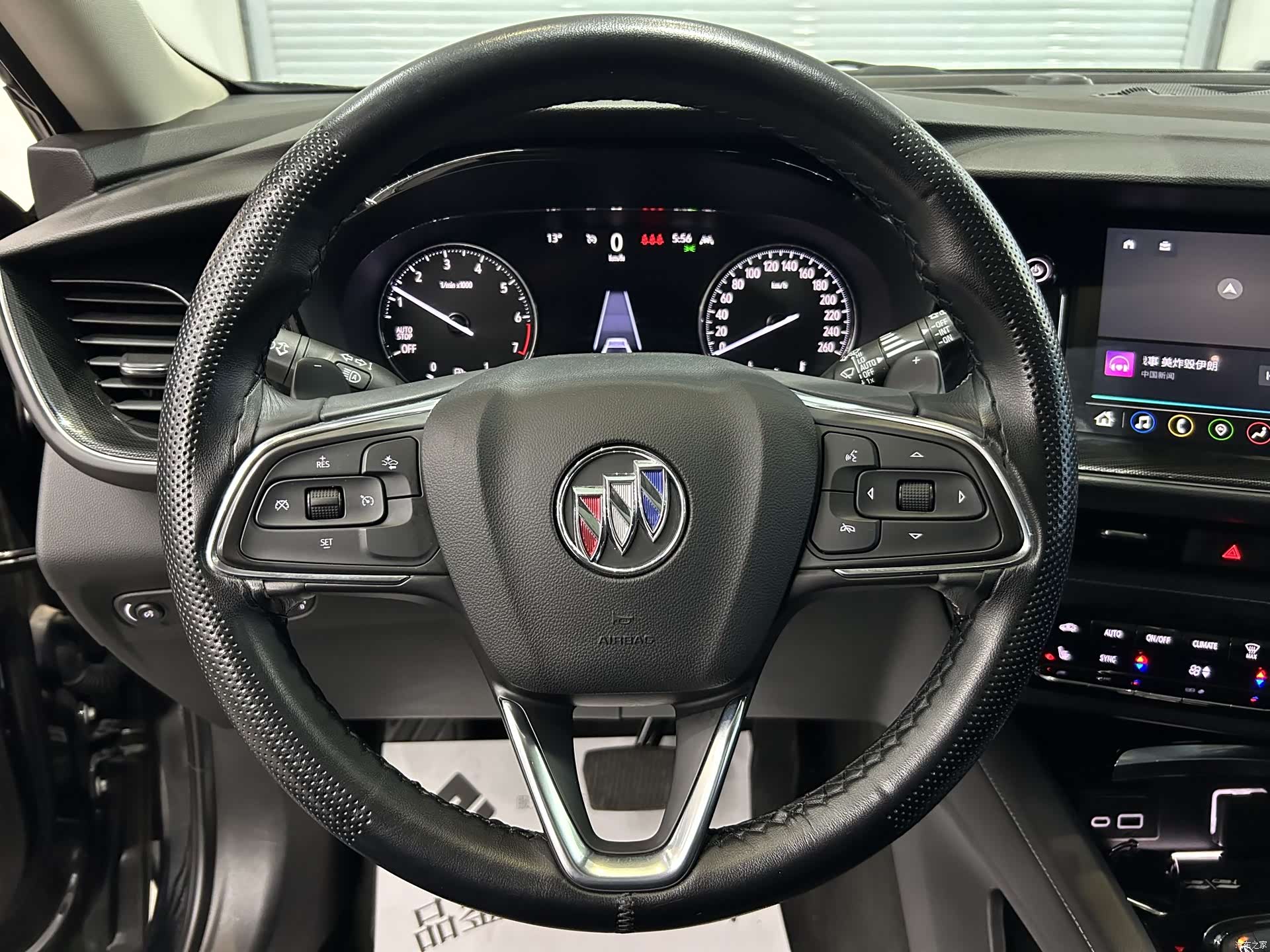 Buick Envision, 2023 9