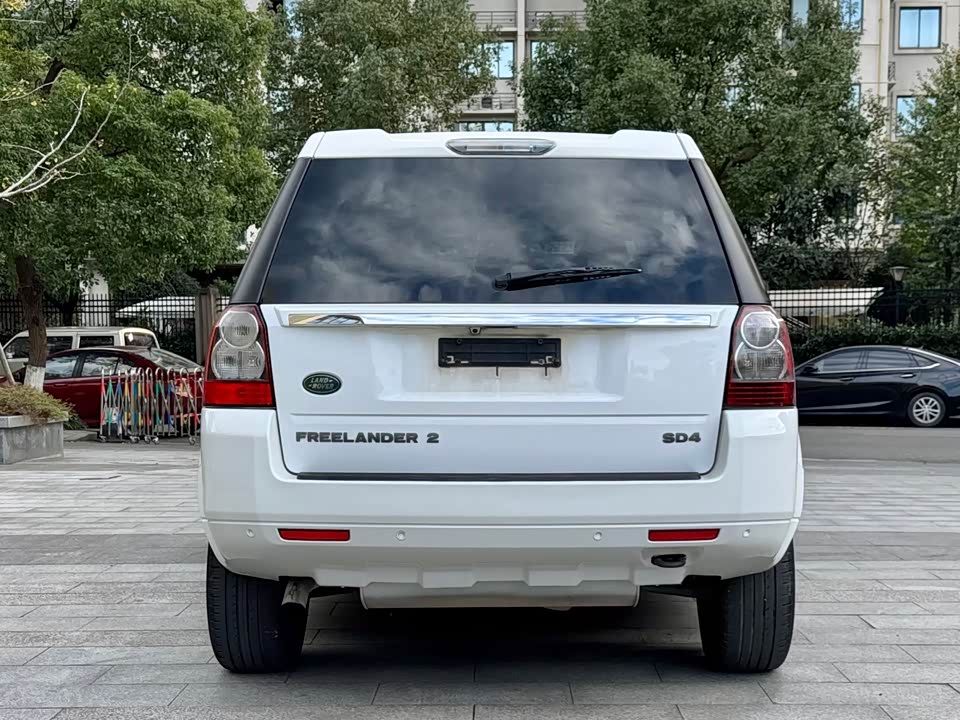 Land Rover Freelander 2