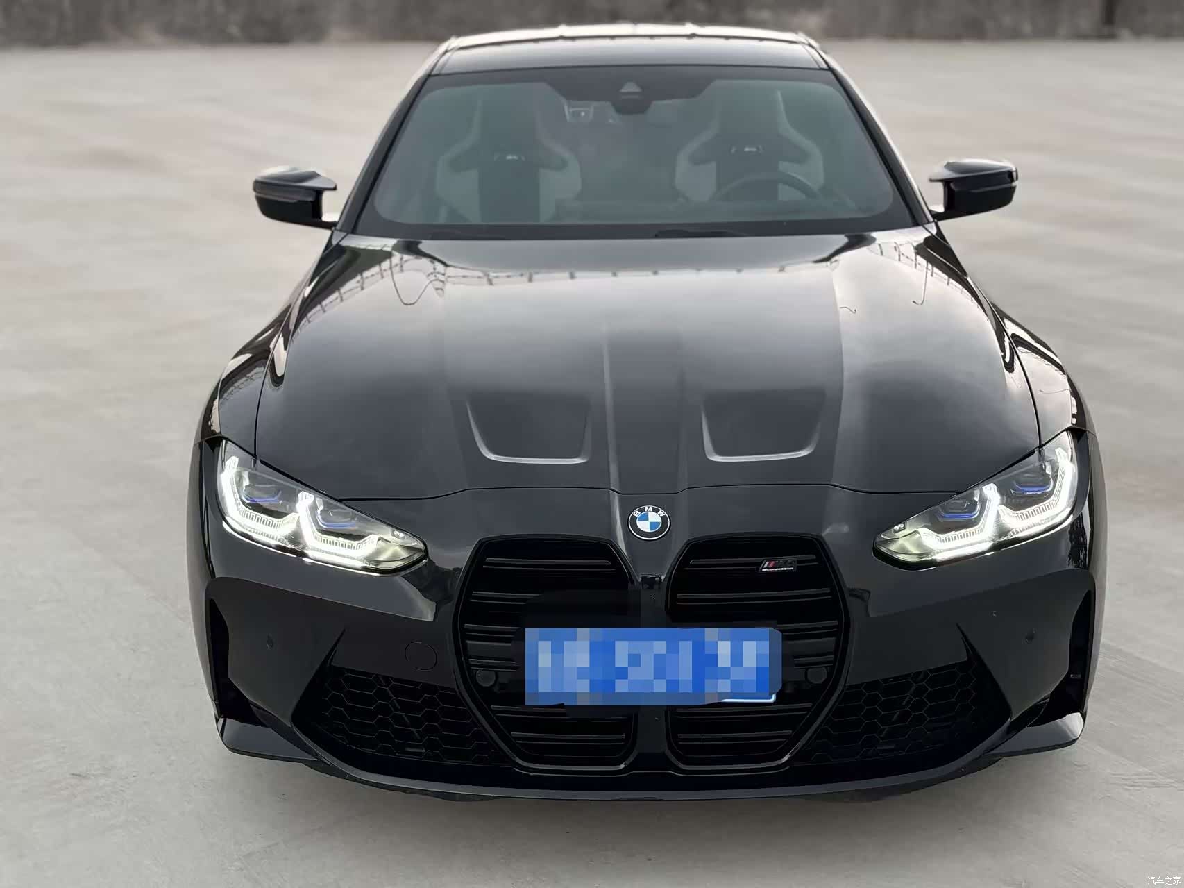 BMW M4, 2023 все фото