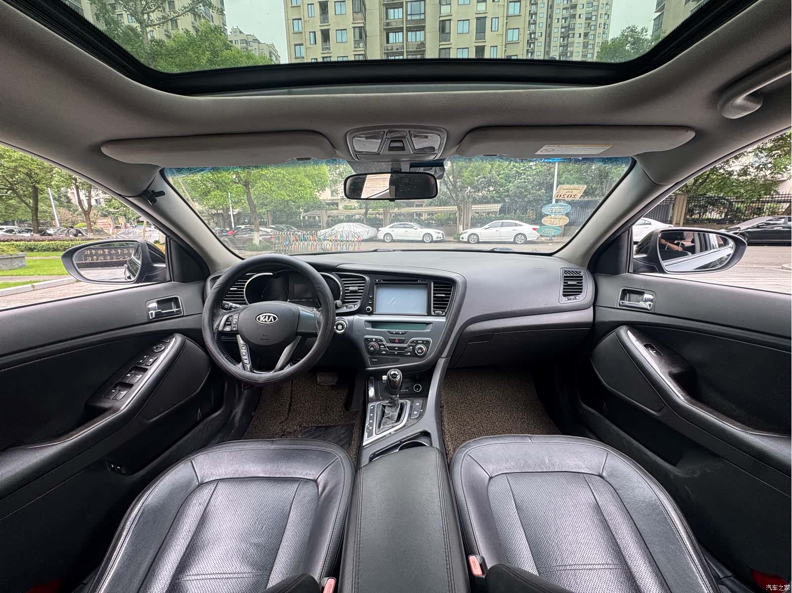 Kia K5, 2011 18