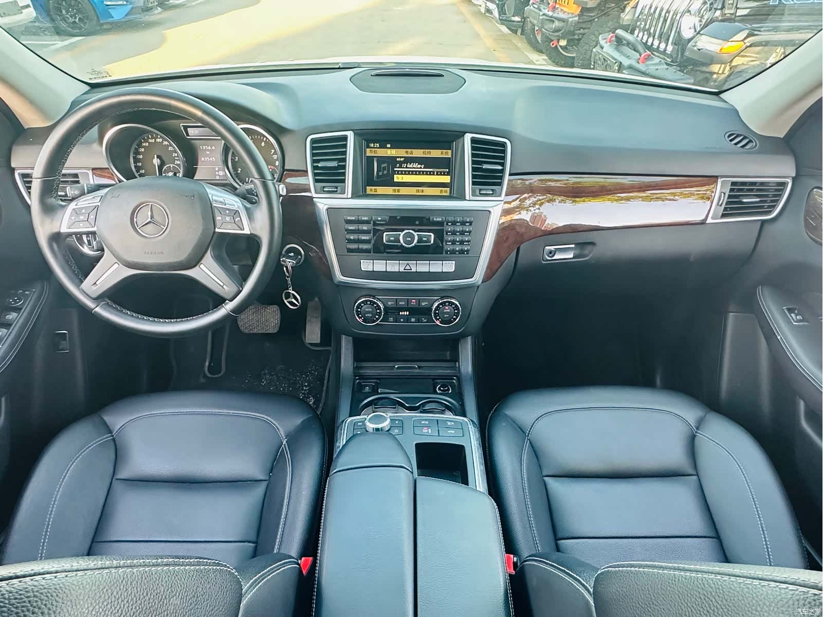 Mercedes-Benz M-Class, 2012 19