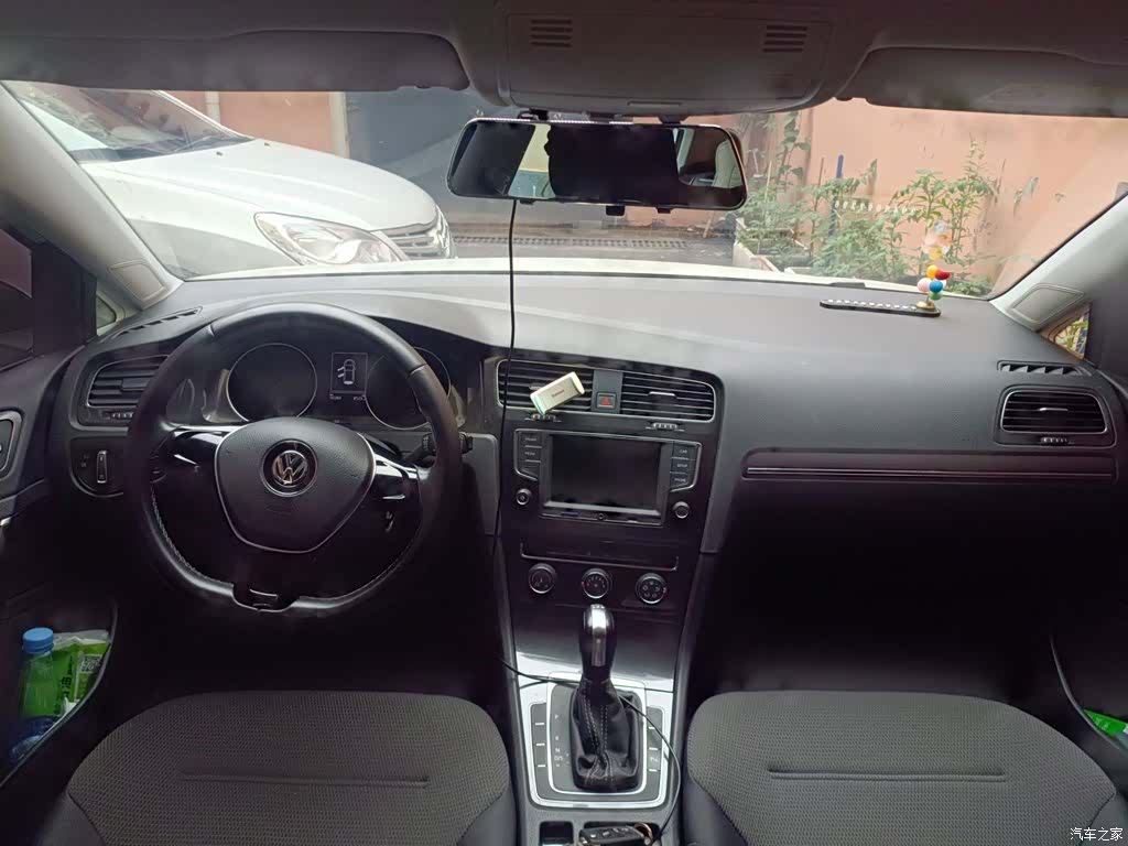 Volkswagen Golf, 2017 все фото