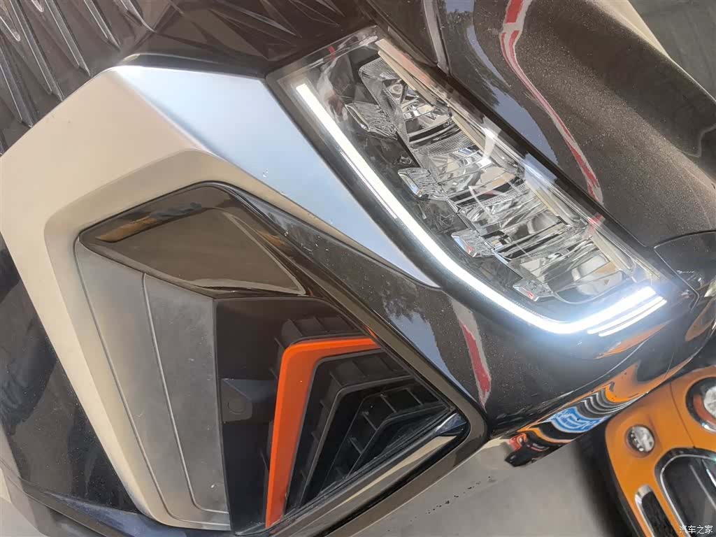 Geely Boyue, 2022 4