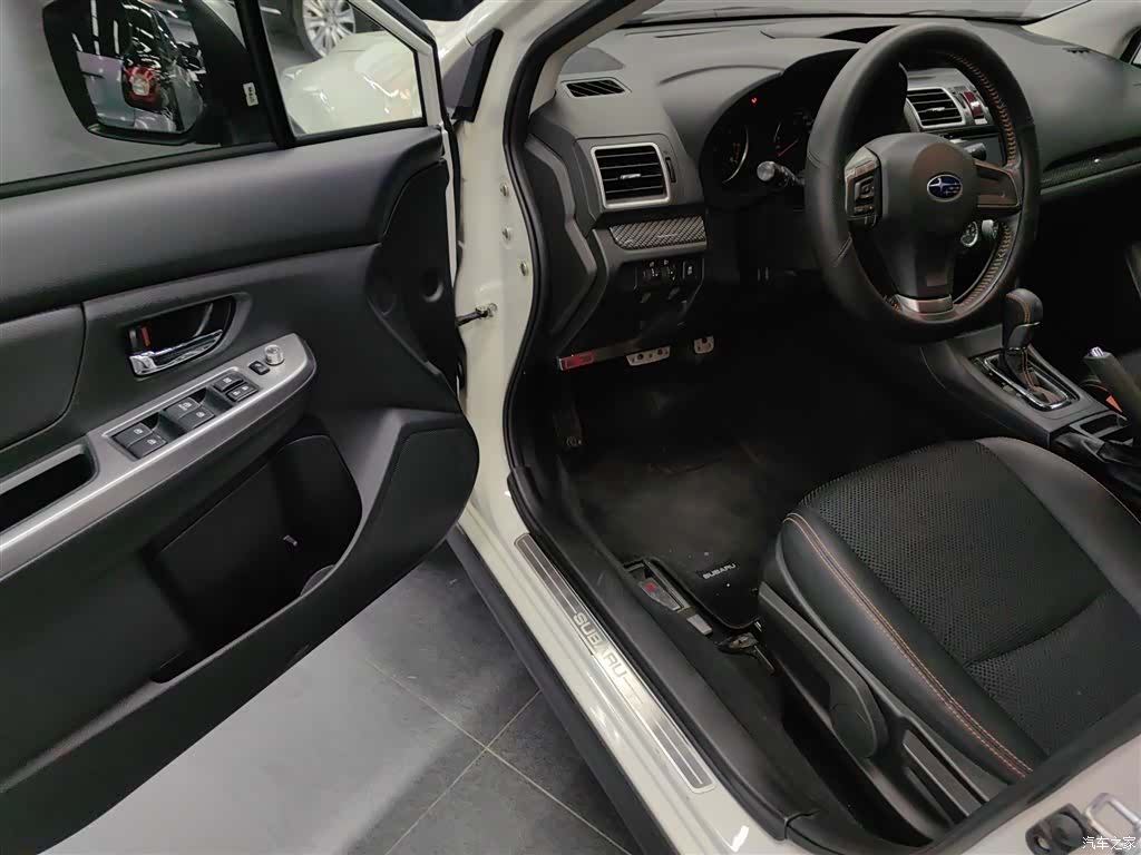 Subaru XV, 2015 12