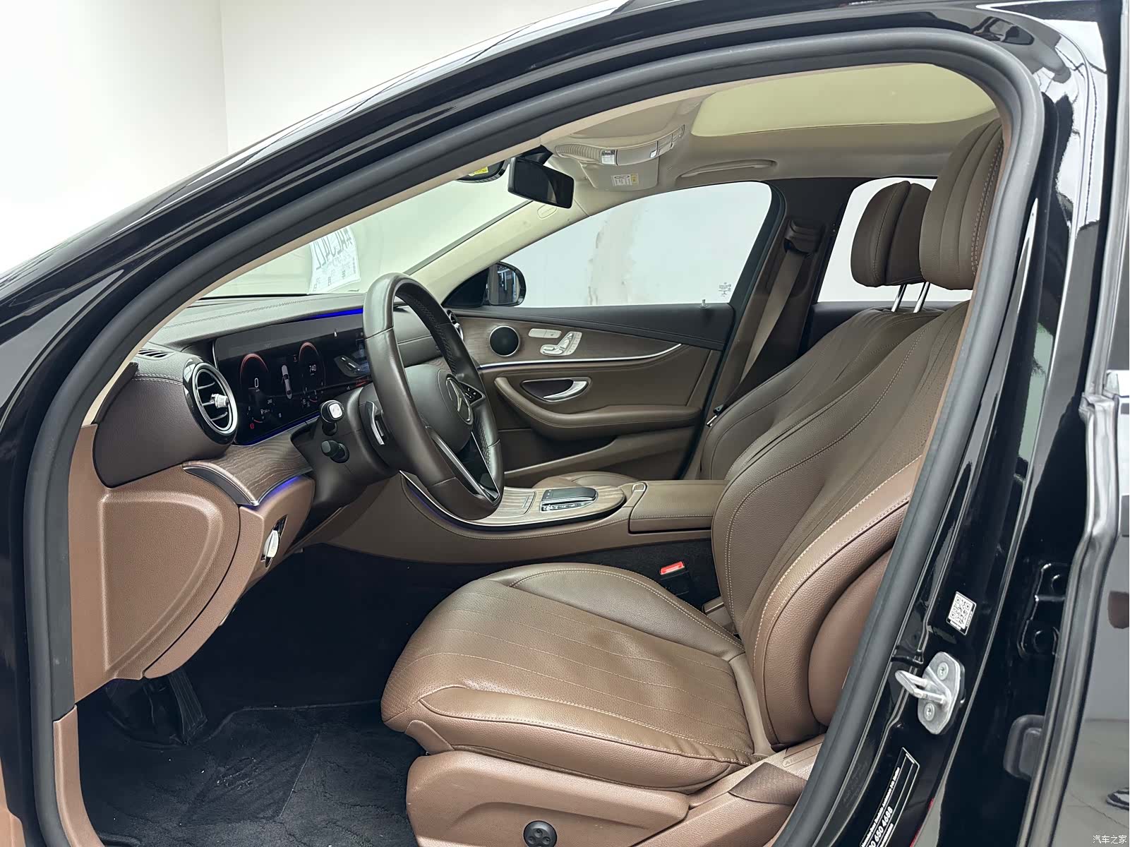 Mercedes-Benz E-Class, 2020 10