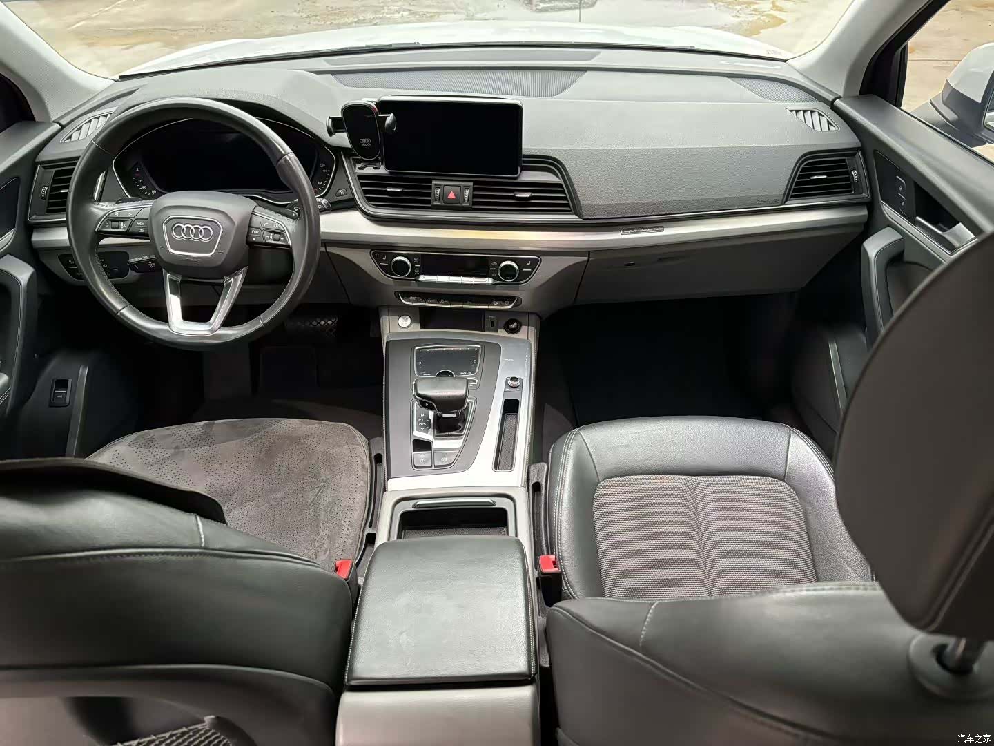 Audi Q5L, 2019 9
