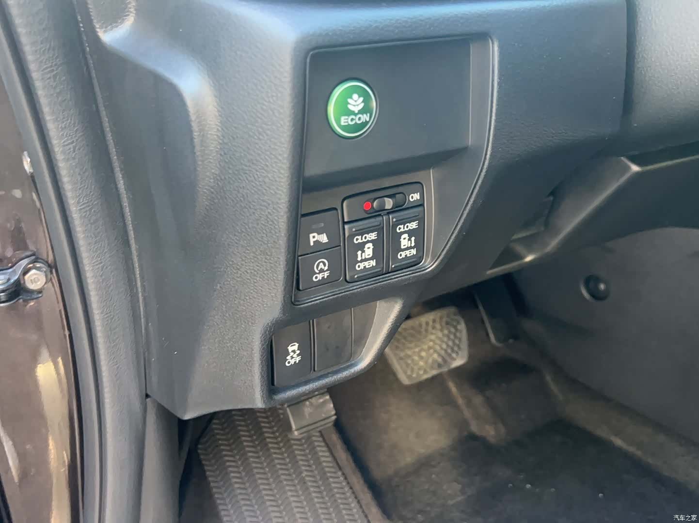 Honda Elysion, 2019 14