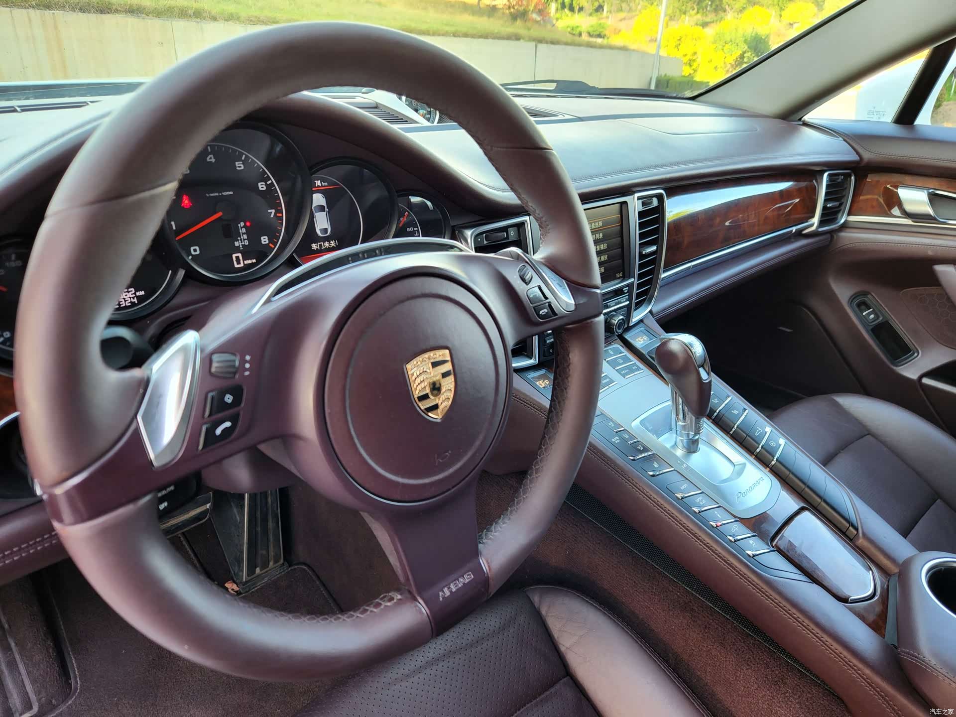 Porsche Panamera, 2012 9