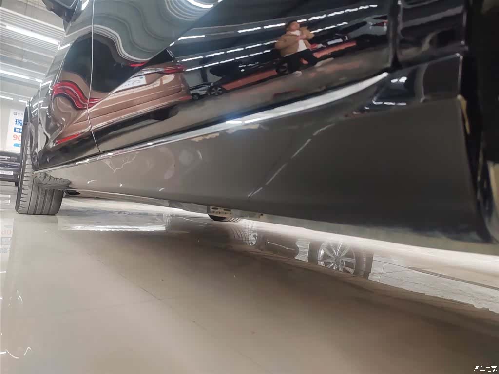 Mercedes-Benz E-Class, 2022 18