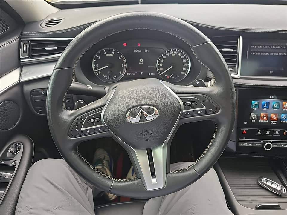 Infiniti QX50