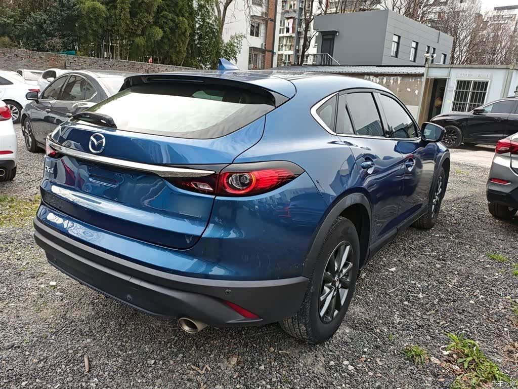 Mazda CX-4, 2021 7