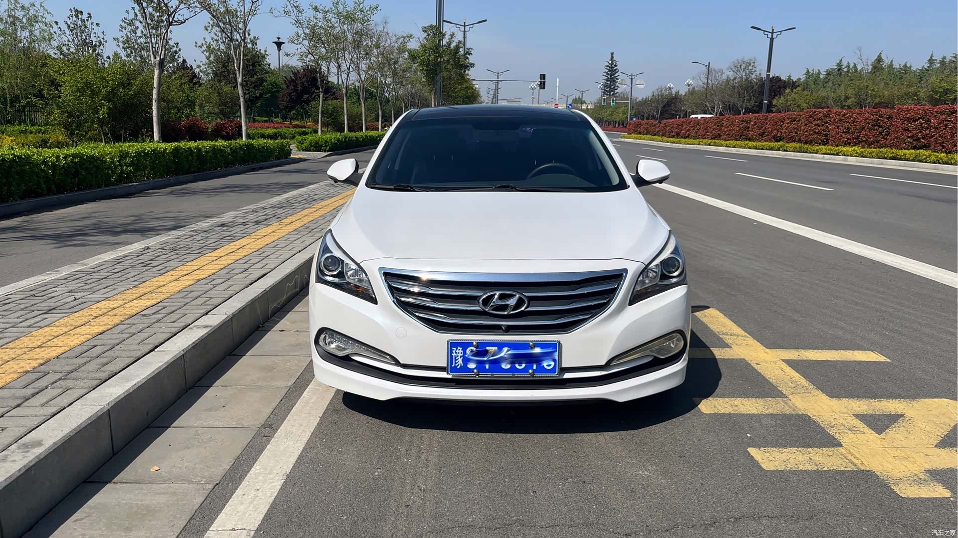 Hyundai GLS, 2016 2