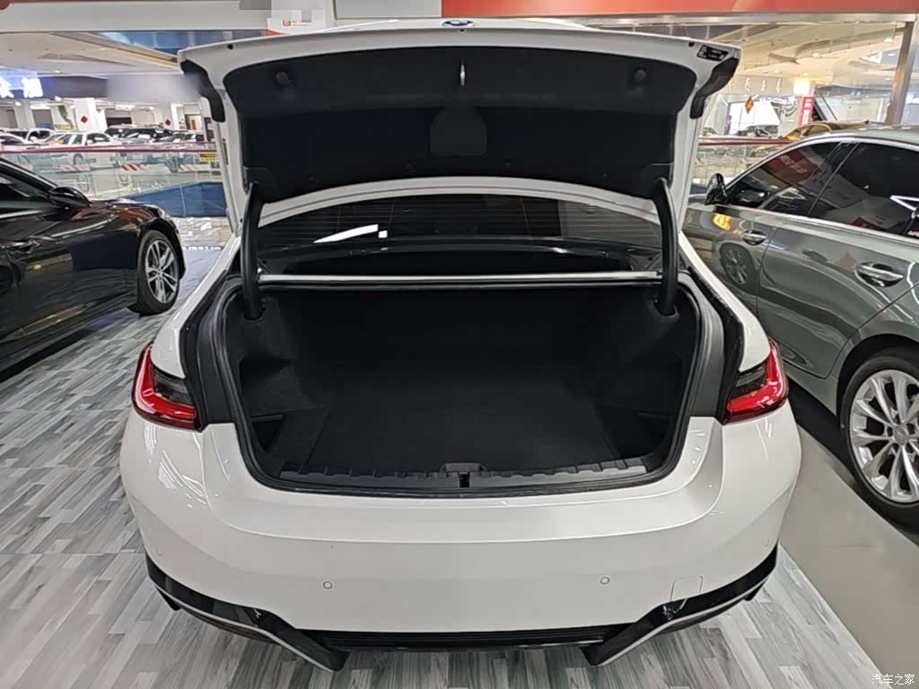 BMW i3, 2023 19