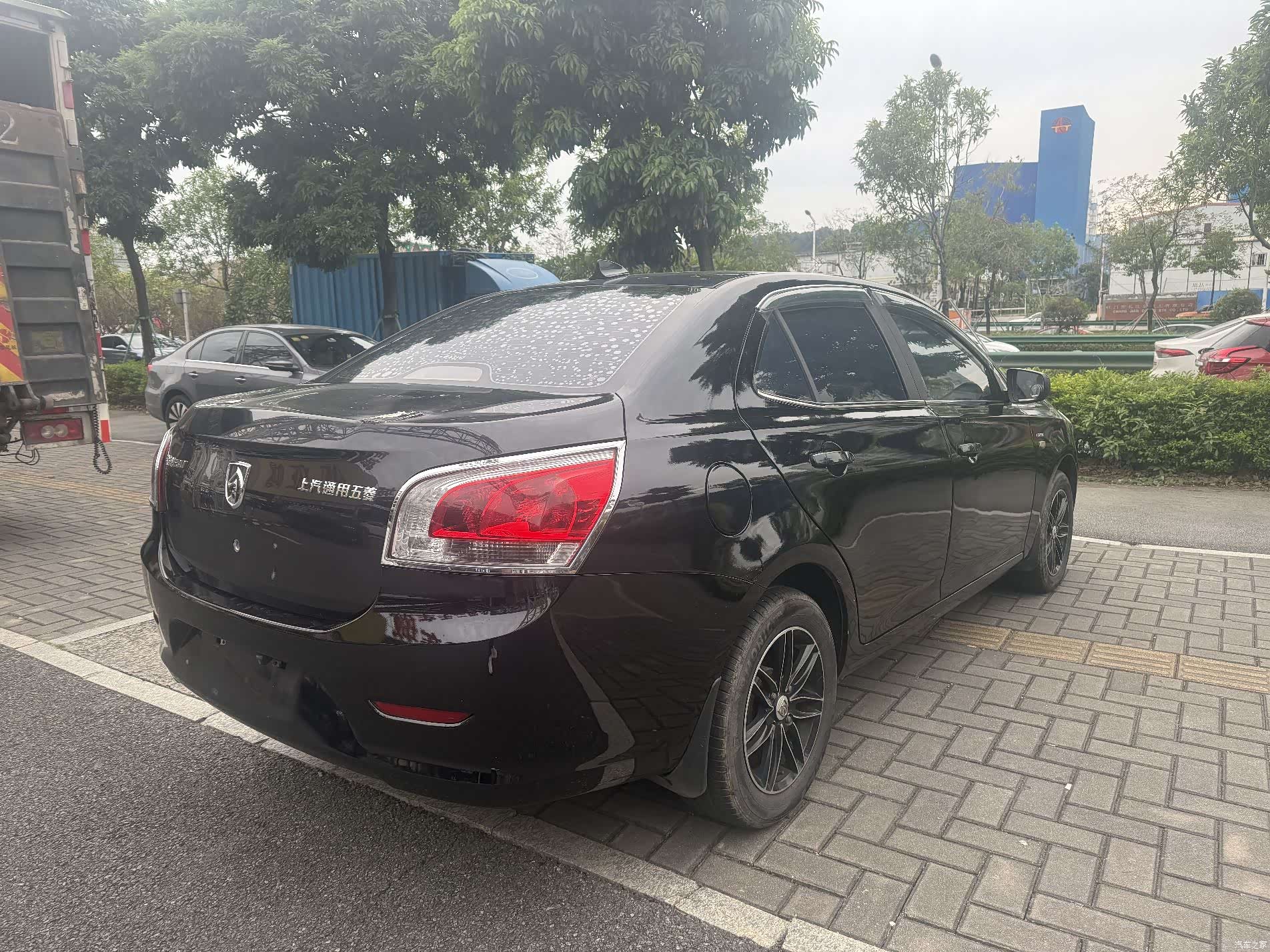 Wuling 630, 2013 2