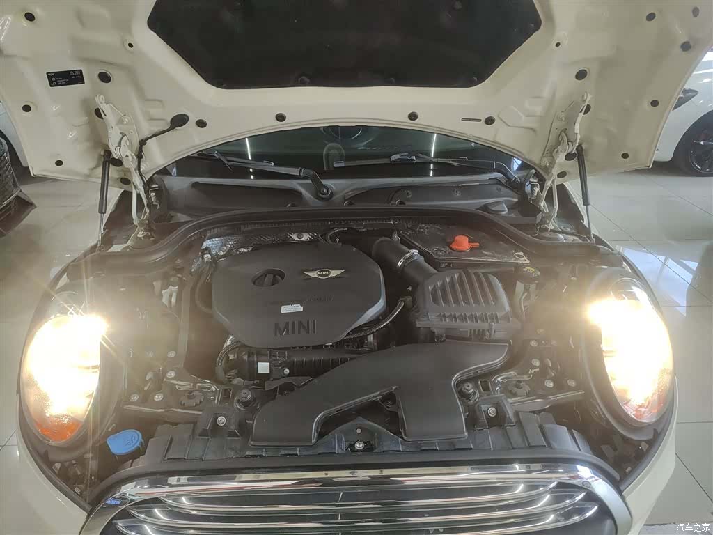 Mini ONE, 2015 20