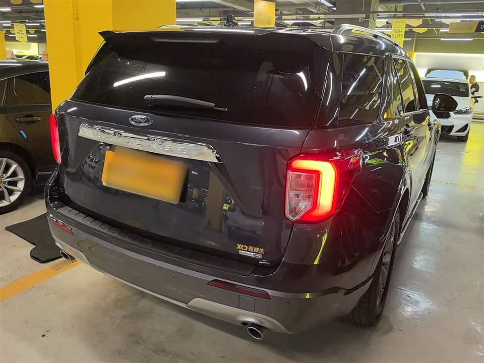 Ford Explorer Ford Explorer