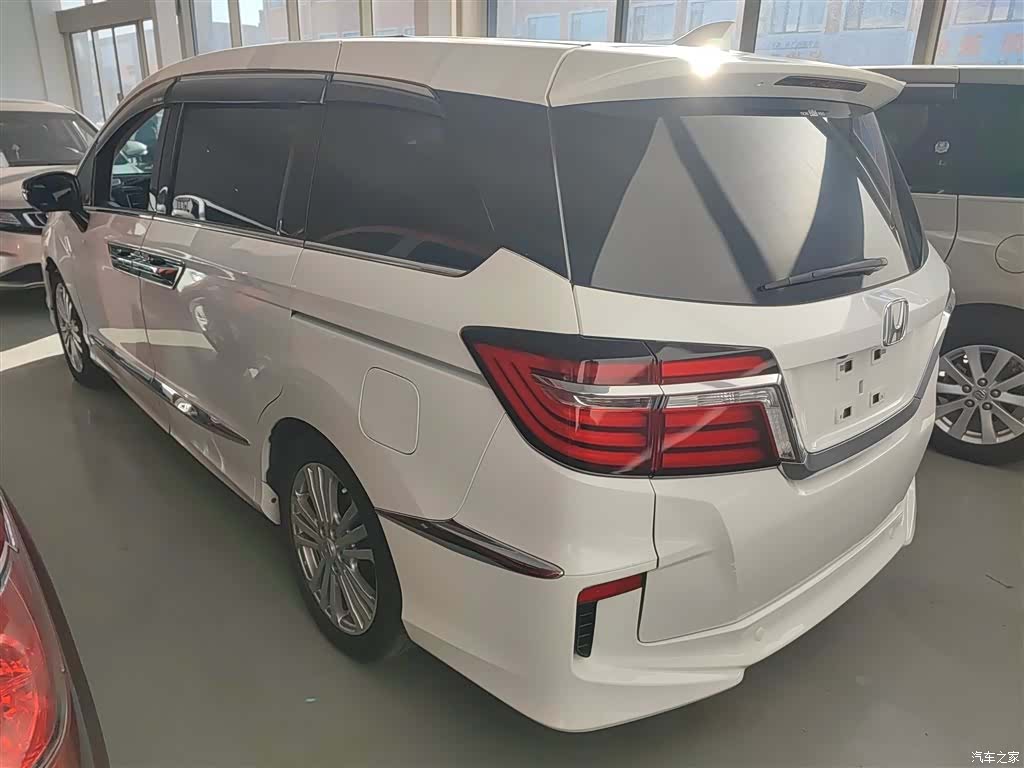 Honda Elysion, 2019 23