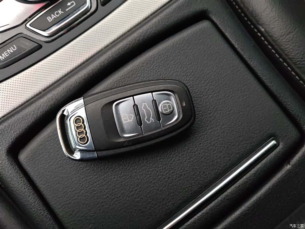Audi A6L, 2018 11