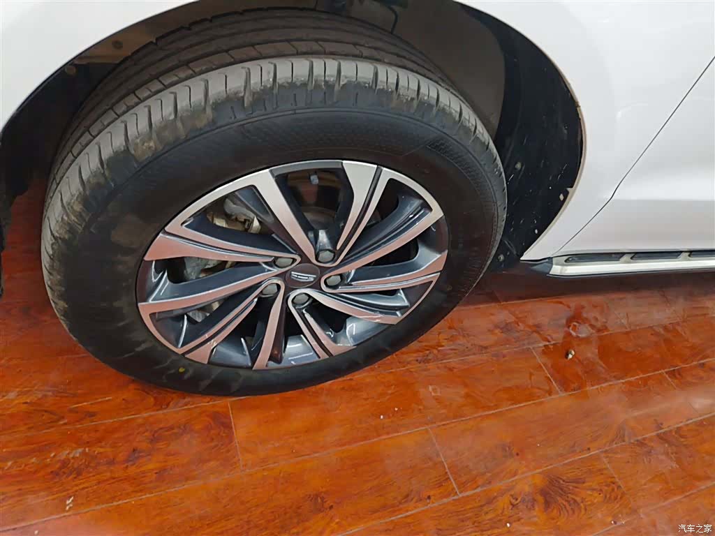 Geely X6, 2019 25