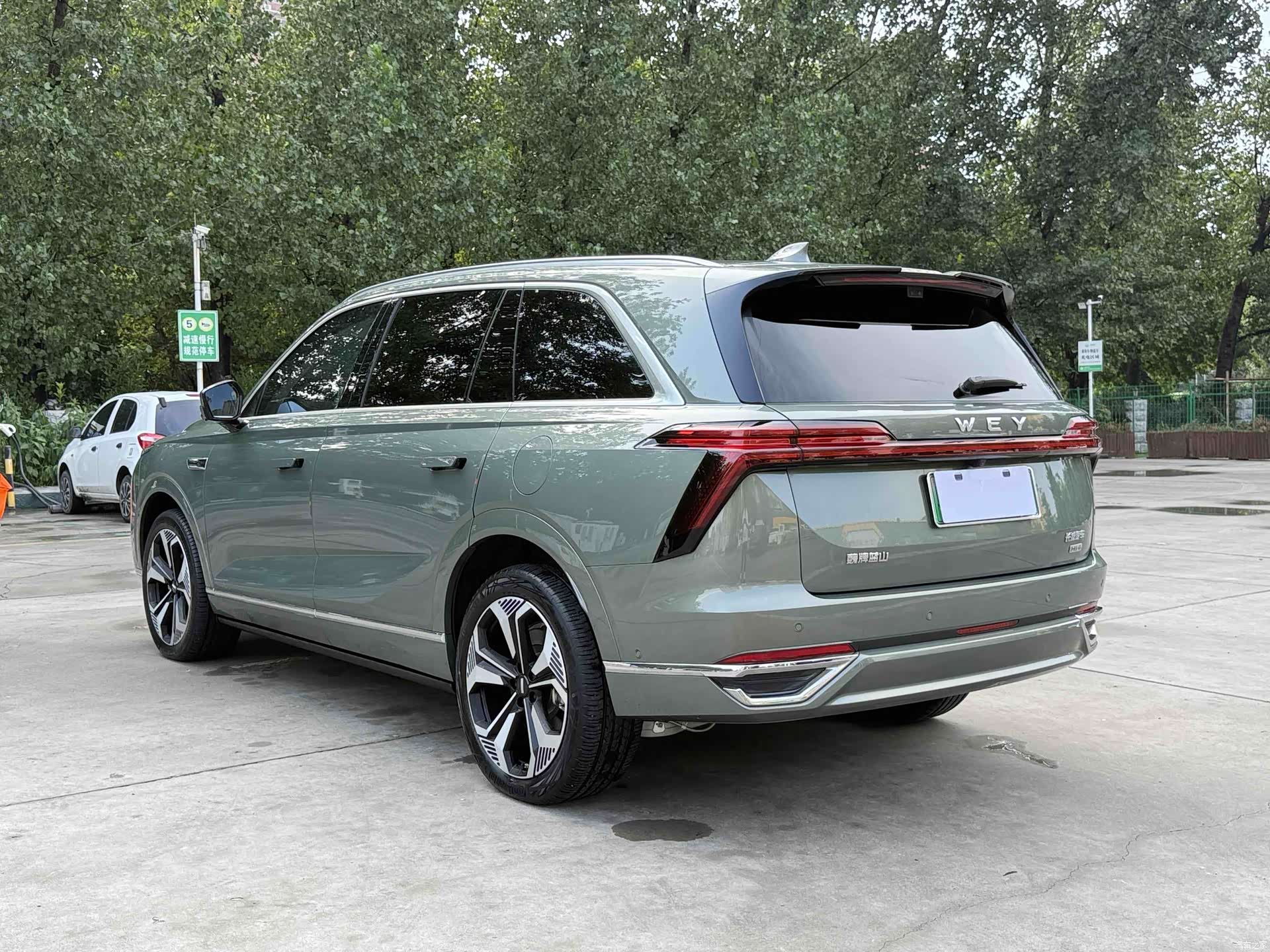 WEY Ultra, 2024 11