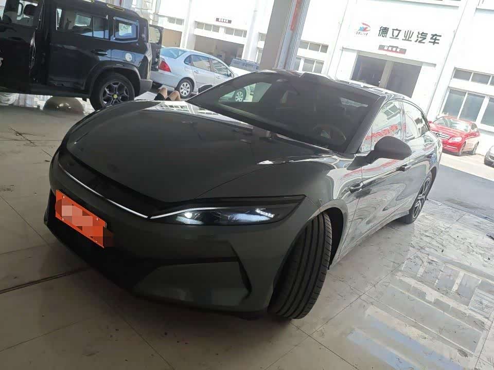 BYD Han L