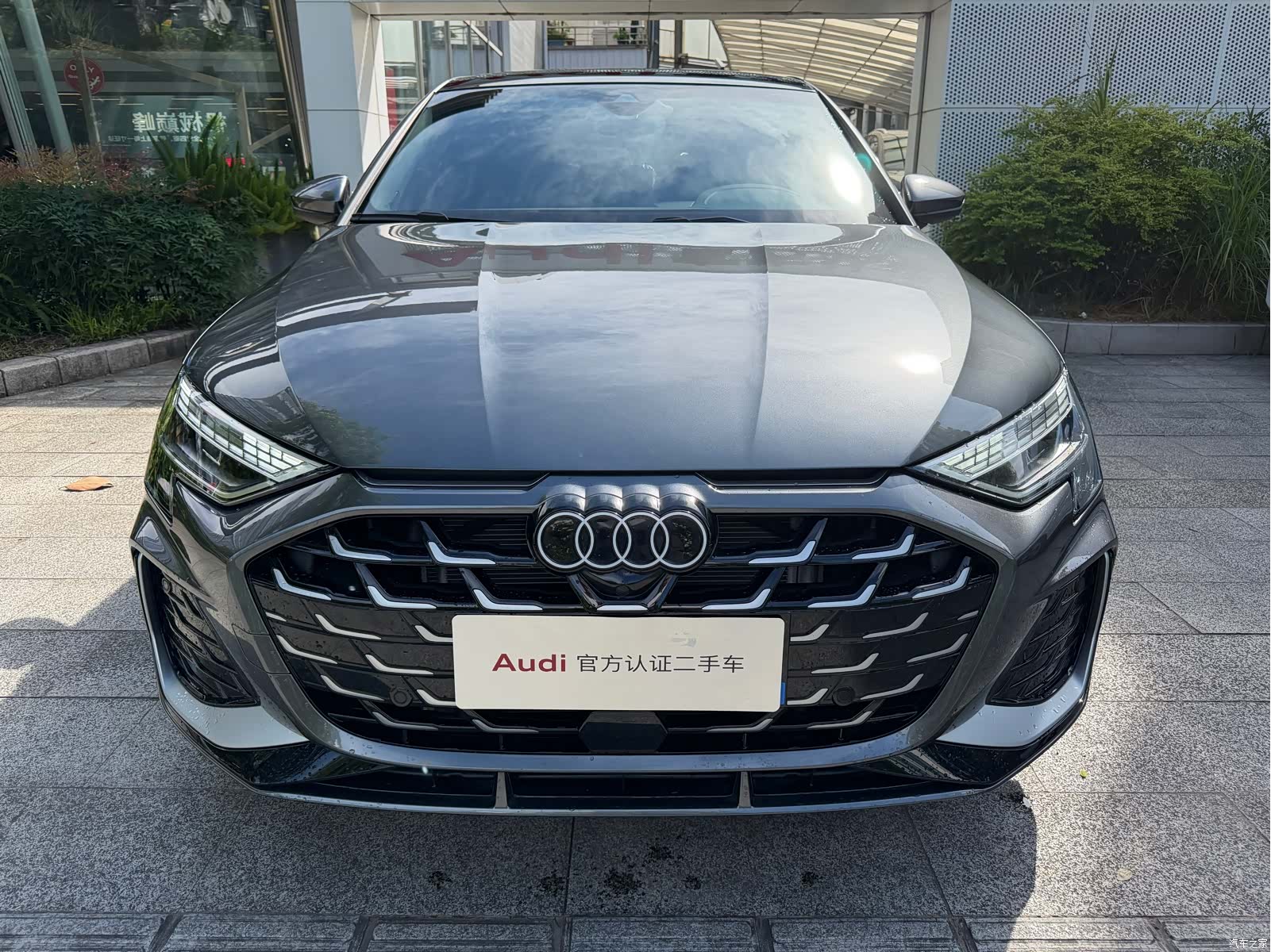 Audi Flying Spur, 2026 2