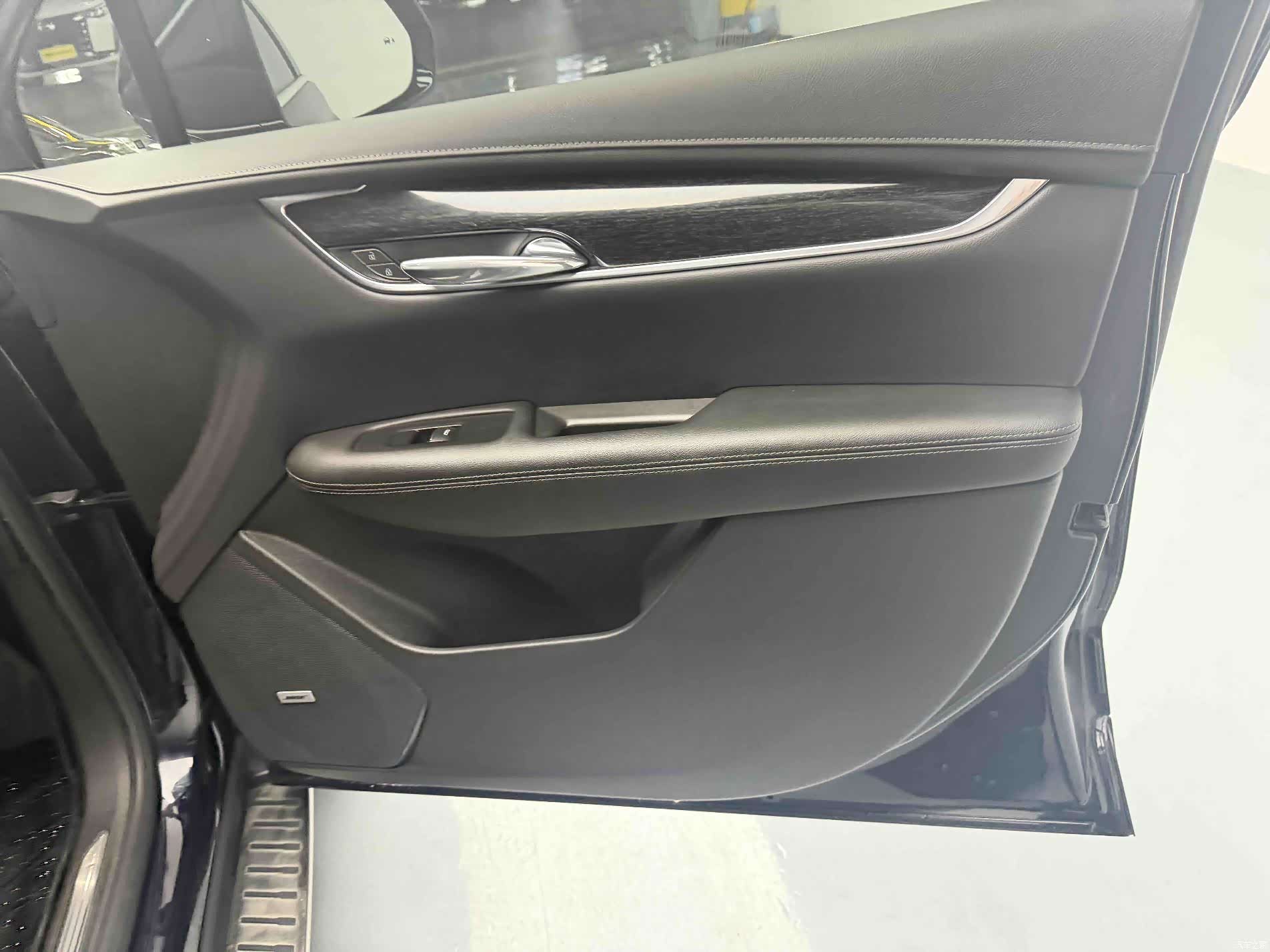 Cadillac XT5, 2022 8