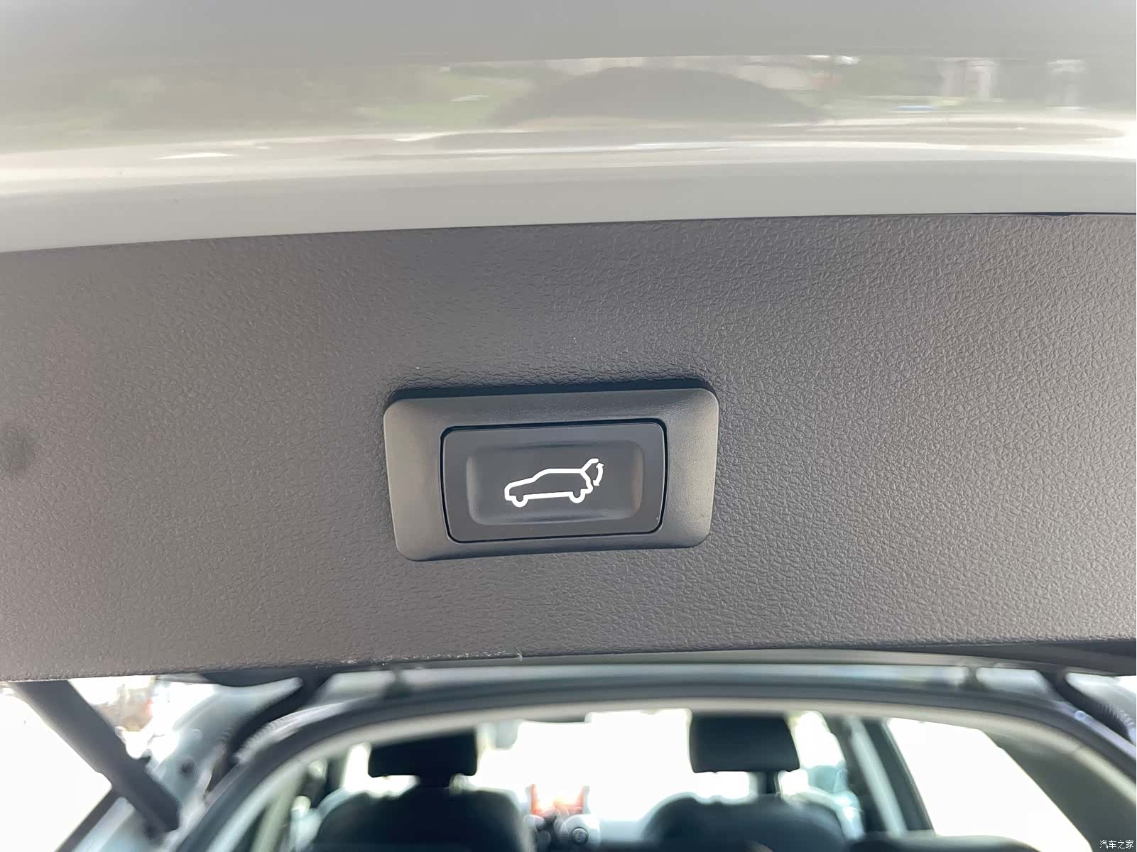 Audi Q2L, 2022 7
