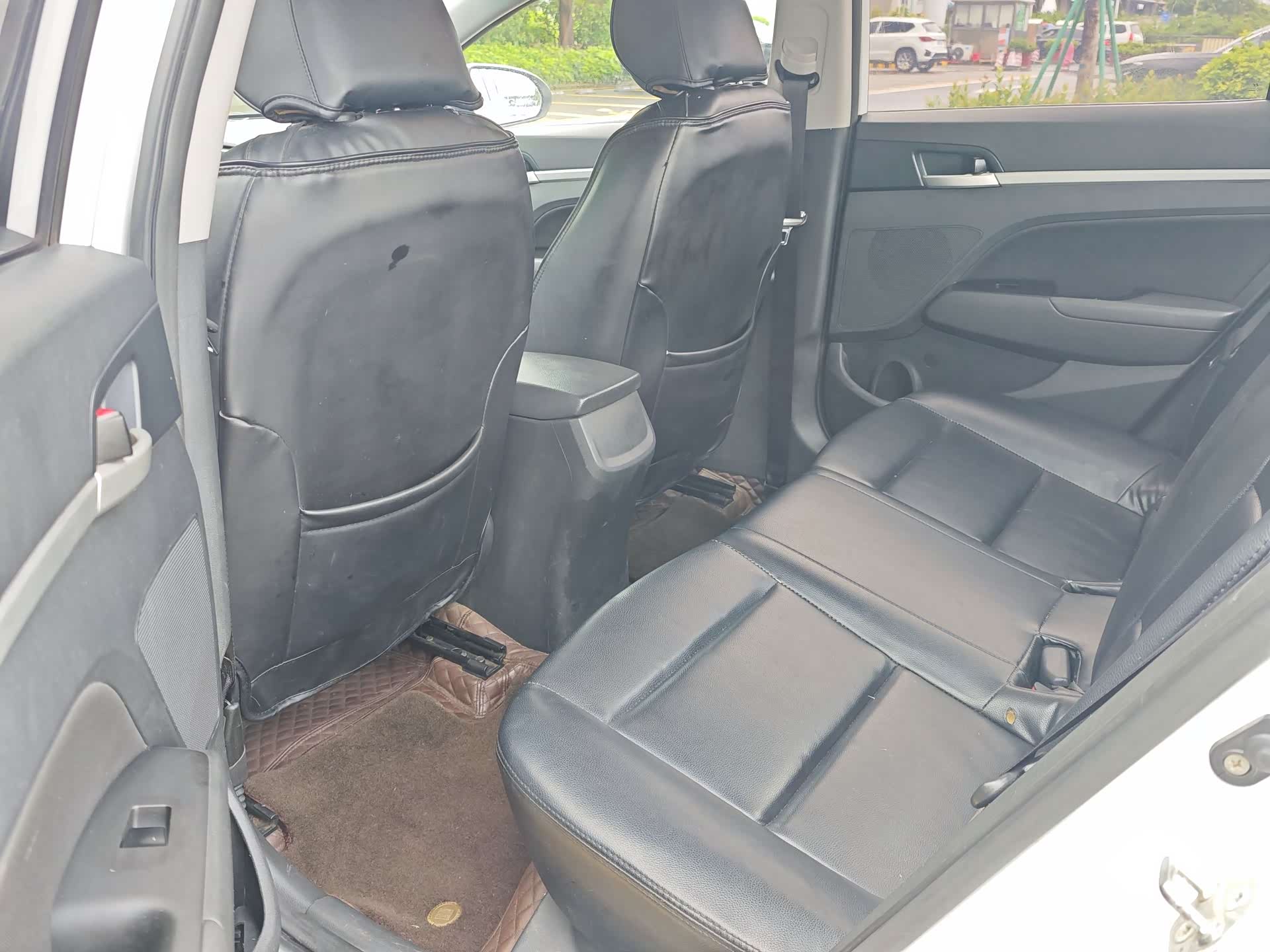 Hyundai 15, 2018 11