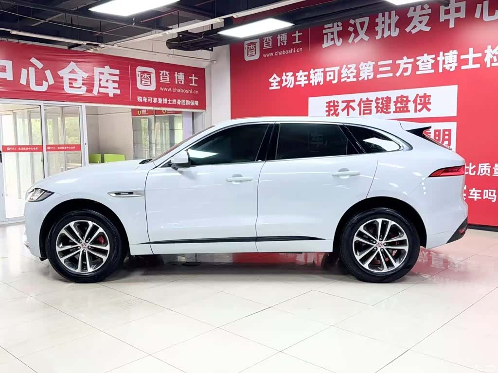 Jaguar F-PACE, 2018 4