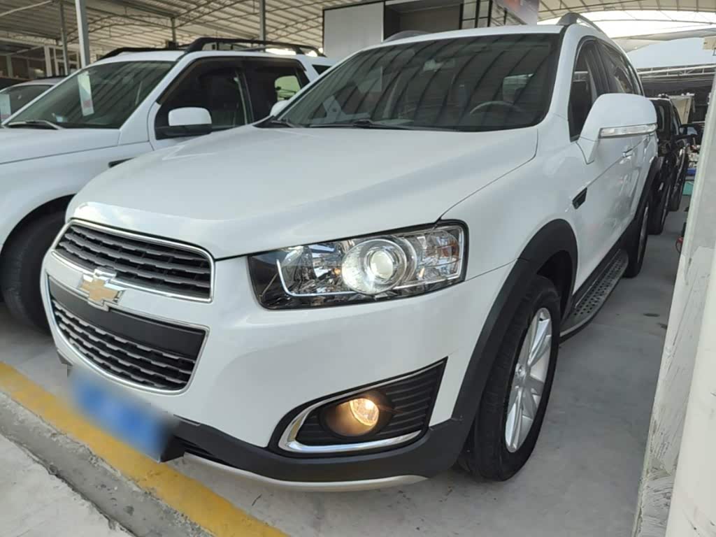 Chevrolet Captiva 2015 2.4L Flagship 7 мест