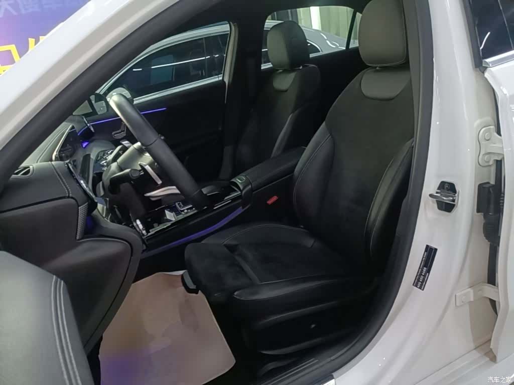Mercedes-Benz A-Class, 2020 15