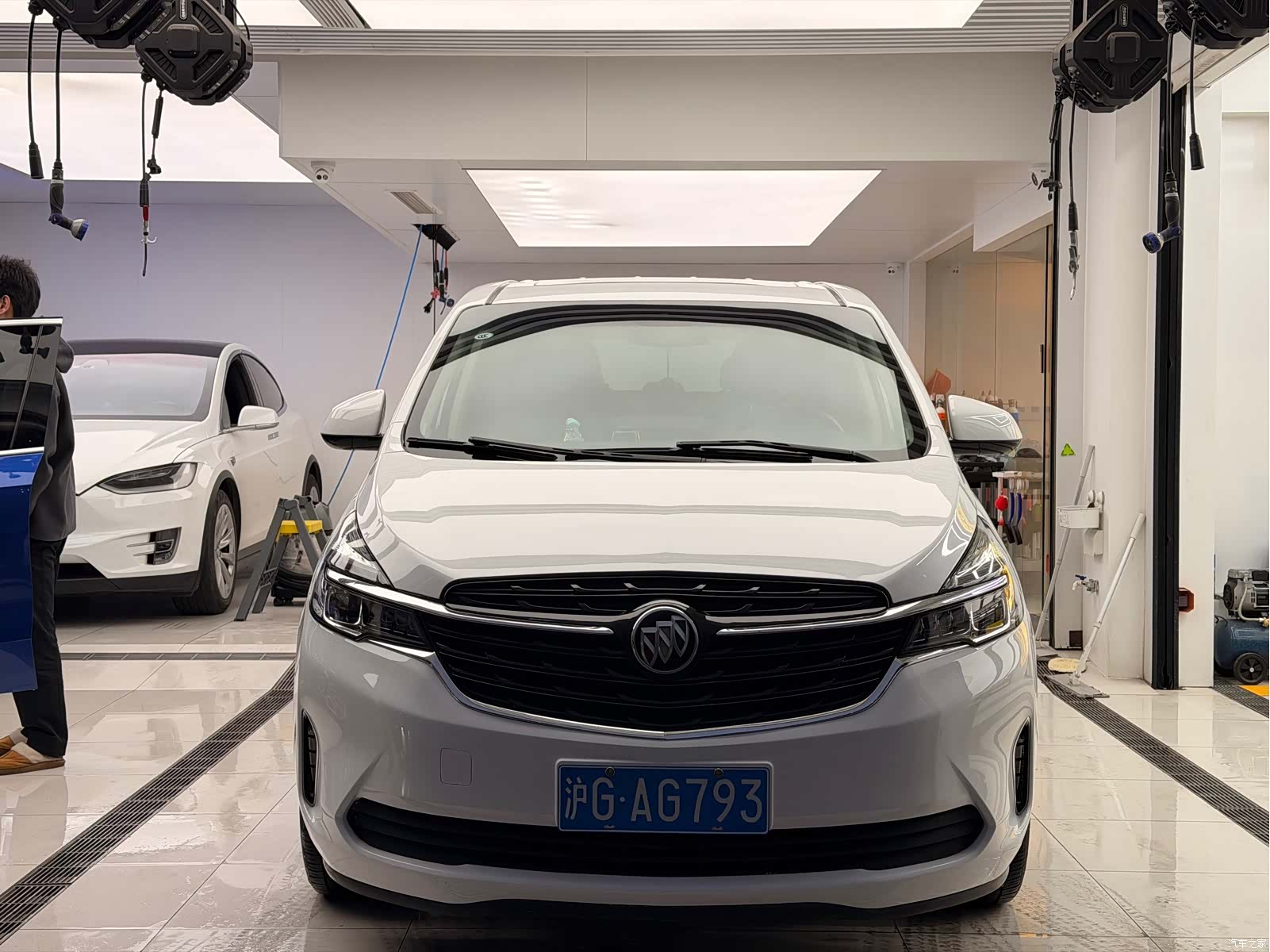 Buick GL8, 2022 все фото