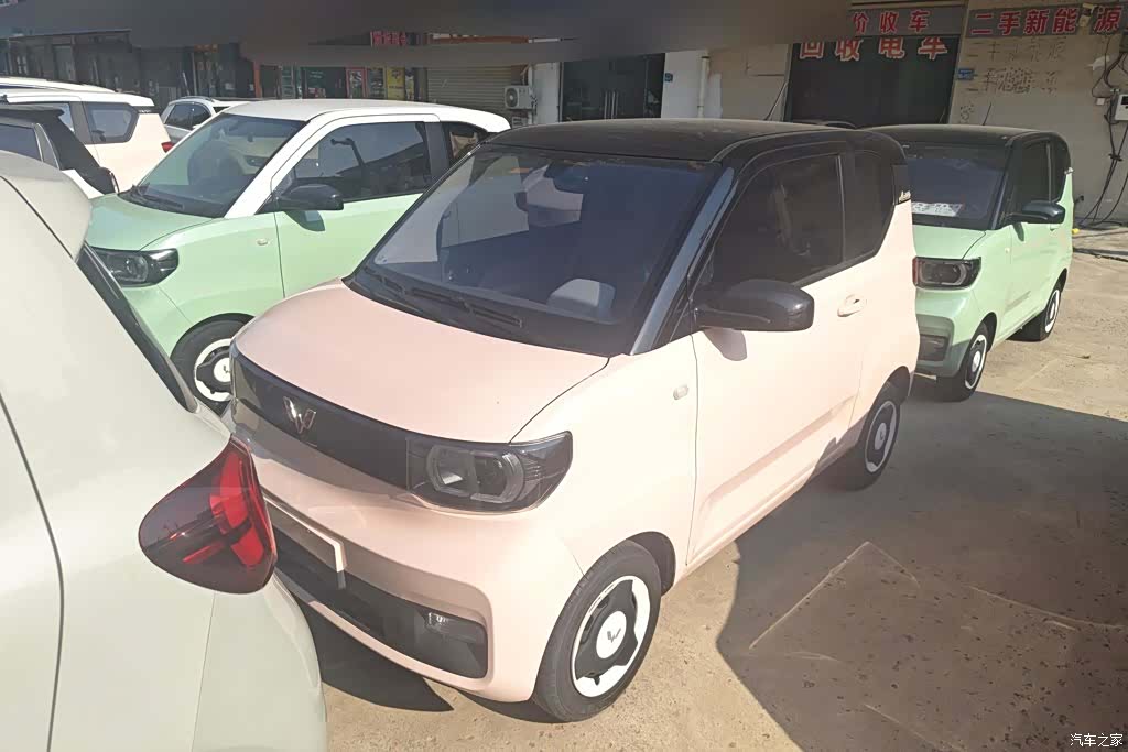 Wuling MINIEV, 2021 2