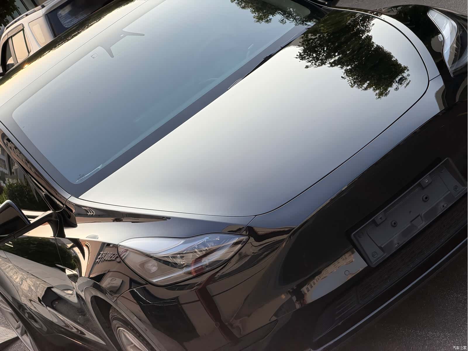 Tesla Model Y, 2023 2