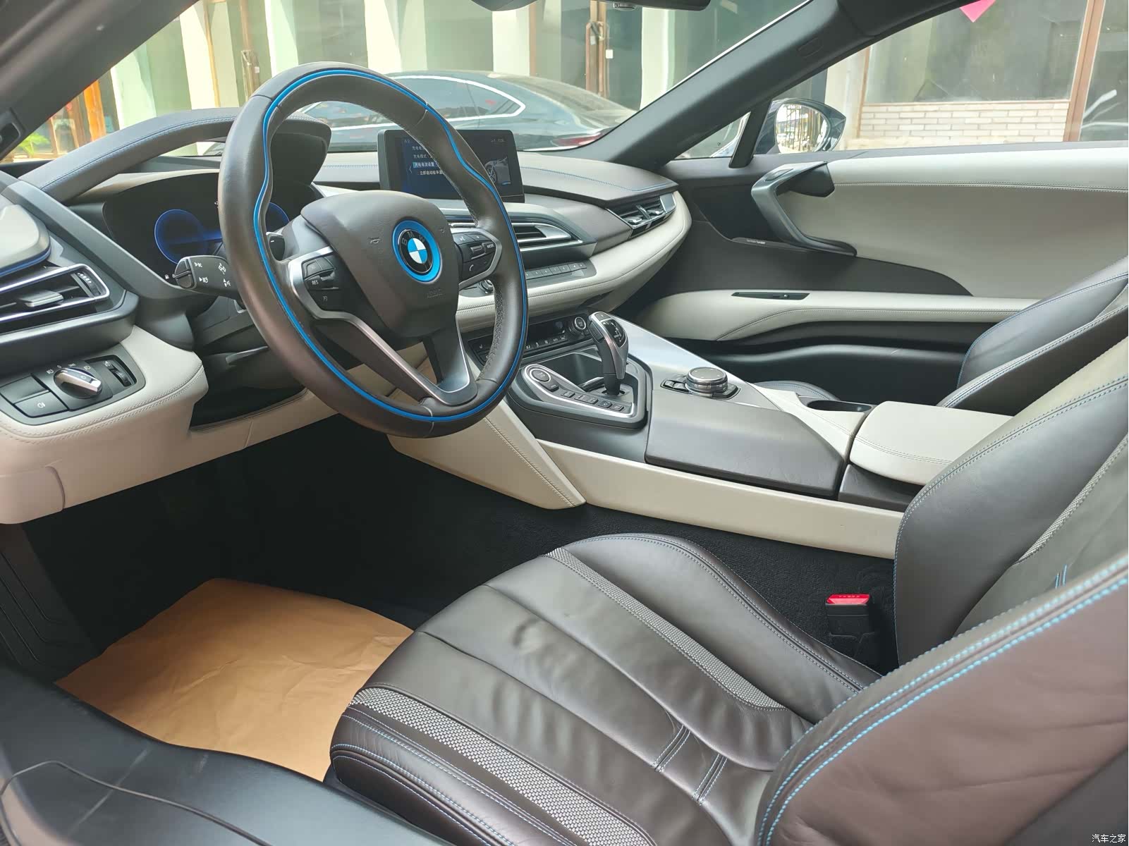 BMW i8, 2017 27