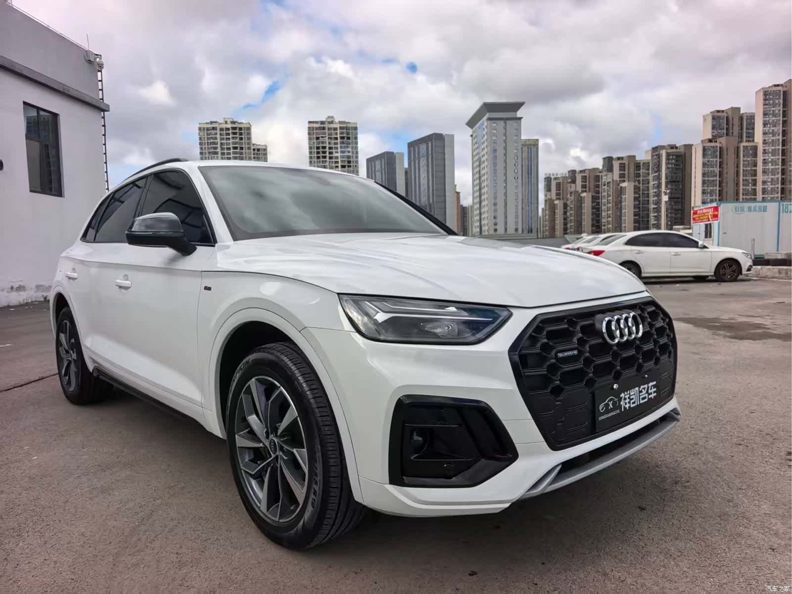 Audi Q5L, 2023 3