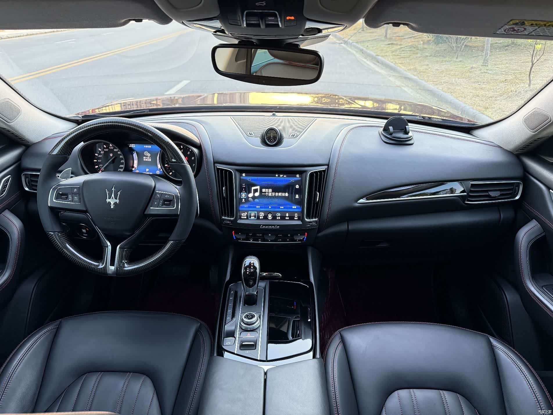 Maserati Levante, 2017 15